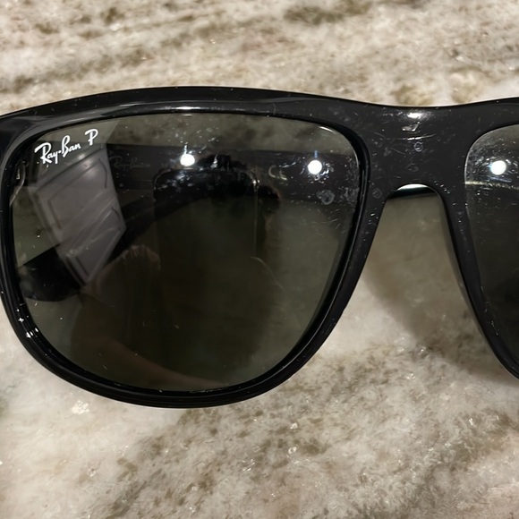 RayBan RB4147 sunglasses - Black - Picture 2 of 5